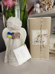 Лялька ручної роботи Ivanka Present Янгол Охоронець Сім'ї і Дому з Прапором України 20 см сувенір з України фото від покупців 1