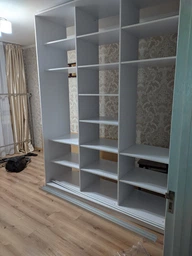 Шкаф-купе трехдверный Roko 209.2x242x60 см ДСП Дуб молочный (20200024404)