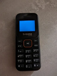 Мобільний телефон Sigma mobile X-style 14 Mini Dual Sim Black/Green фото від покупців 2