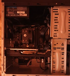 Блок питания 2E Master Power 550W (2E-MP550-120APFC) фото от покупателей 15