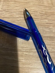 Набор из 4-х гелевых ручек Buromax Erase Slim Пиши-стирай 0.5 мм (2 черных и 2 синих) (BM.8300.Z1)