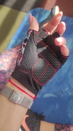 Жіночі рукавички для фітнесу Contraband Pink Label 5237 Sugar Skull Gloves (Білий M) фото від покупців 5