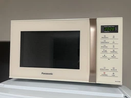 Мікрохвильова піч Panasonic NN-ST35MKZPE фото від покупців 2