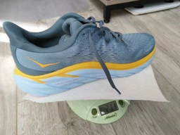 Чоловічі кросівки HOKA ONE ONE CLIFTON 8 1119393 GBMS 46 (EU 46, USA 11,5 D, 29,5 см) блакитні фото від покупців 1