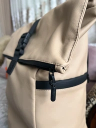 Городской рюкзак ролтоп для ноутбука Rolltop для путешествий бежевого цвета фото от покупателей 1