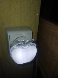 Нічник Lemanso Яблуко біле 3 LED / NL140