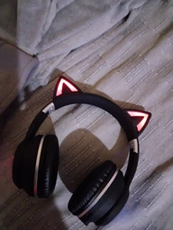 Бездротові навушники Onvyx BT612I з котячими вушками, RGB-підсвічуванням, Bluetooth 5.3, FM-радіо, MicroSD, AUX, складні Black