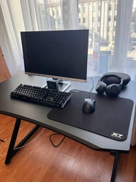 Комп'ютерний стіл Trust GXT 711X Dominus Desk Black (22523/24503) фото від покупців 4