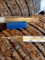 Термометр медичний Medicare скляний ртутний, 1 шт градуснік фото від покупців 1