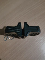 Стругачка для ножів військовий брелок для заточування ножів BRS Black фото від покупців 2