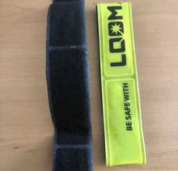 Світловідбиваюча ПВХ пов’язка LOOM на липучці 3х38см біла світловідбивна повязка(2шт.) фото від покупців 4