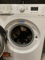 Стиральная машина узкая Indesit OMTWSA 61052 W UA фото от покупателей 9