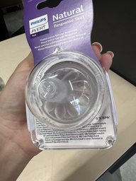 Силіконова соска Philips Avent Natural середній потік 3+ міс 2 шт (SCY964/02) (8710103985136) фото від покупців 15