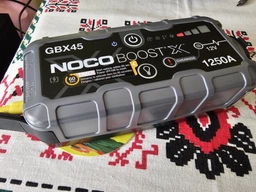 Пусковое устройство Noco GBX45 Boost X 12V 1250A Jump Starter (1210000620064) фото от покупателей 3