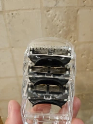Сменные кассеты для бритья GILLETTE FUSION ProGlide 4 шт (7702018085514) фото от покупателей 6