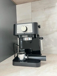 Кофеварка рожковая DELONGHI Stilosa EC260.BK фото от покупателей 18
