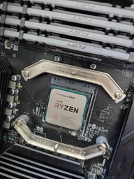 Процесор AMD Ryzen 5 5600X 3.7 GHz / 32 MB (100-100000065BOX) sAM4 BOX фото від покупців 5