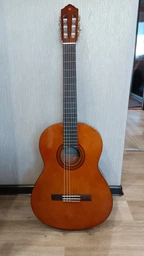 Гитара классическая Yamaha C40 (чехол, копилка, медиатор, струна) фото от покупателей 1