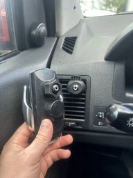 Тримач для телефону з бездротовою зарядкою та автоматичним відкриванням СРІБНИЙ фото от покупателей 13
