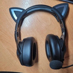Ігрові навушники Onikuma K9 з мікрофоном та LED RGB підсвічуванням котячі вушка провідні Pink-Blue фото від покупців 4