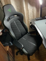 Крісло для геймерів Razer Enki Green (RZ38-03720100-R3G1) фото від покупців 16