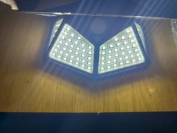 Комплект 2шт светодиодный фонарь уличный светильник на солнечной батарее с датчиком движения Solar interaction wall lamp 100 LED 600 Люмен IP65 Черный