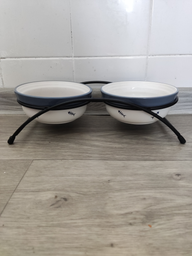 Подставка с мисками из керамики для кошек Trixie Eat on Feet 250 мл (4047974247907) фото от покупателей 11