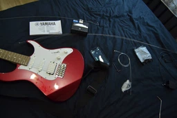 Электрогитара Yamaha Pacifica 012 WH фото от покупателей 1