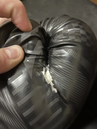 Боксерські рукавички Everlast Spark (870930-70-816) Уні 16 унцій Чорні (009283609450) фото від покупців 2