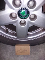Колпачок заглушка Skoda для дисков Volkswagen на литые диски 56мм 1J0601171 фото от покупателей 1