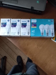 Светодиодная лампа Philips Ecohome LED Bulb 13W E27 4000К (929002299717) фото от покупателей 1