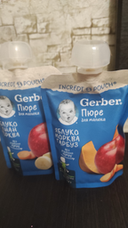 Упаковка Фруктово-овочевого пюре Gerber з Яблук Моркви та Гарбуза для дітей із 6 місяців 150 г х 12 шт (8445290223340) фото від покупців 13