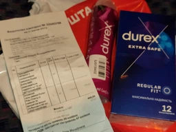 Презервативы латексные с силиконовой смазкой Durex Classic (классические) 3 шт (5010232954250) фото от покупателей 2