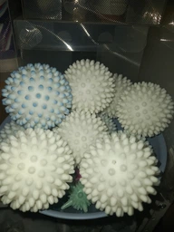Комплект м'ячики для прання Kayfovo BALLS (KB2BR) Blue-Red 2 шт + мішечок для прання Kayfovo BAG (KBW1) білий 1 шт фото від покупців 2