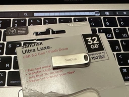 Флеш память USB SANDISK Ultra Luxe 32GB USB 3.1 Gen1 Silver (SDCZ74-032G-G46) фото от покупателей 11