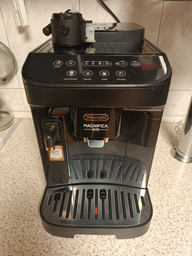 Кофемашина DELONGHI Magnifica Evo ECAM290.51.B фото от покупателей 5