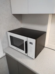 Микроволновая печь SAMSUNG Bespoke MS23T5018AK/UA фото от покупателей 17