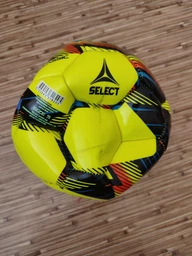 М'яч футбольний №5 SELECT CLASSIC V23 (Помаранчевий-чорний) (CLASSIC-5BK_Помаранчевий-чорний)