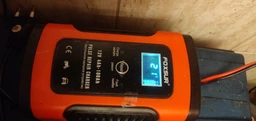 Зарядное устройство для автомобиля и мотоцикла FOXSUR 12V 5A импульсное зарядное устройство с ЖК-дисплеем Красный фото от покупателей 4