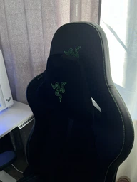 Крісло для геймерів Razer Enki Green (RZ38-03720100-R3G1) фото від покупців 11
