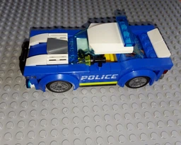 Конструктор LEGO City Полицейский автомобиль 94 детали (60312) фото от покупателей 3
