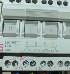 Переключатель I-0-II ETI SSQ440 4P 40А 2421445 трехпозиционный перекидной автомат для ввода резервного питания
