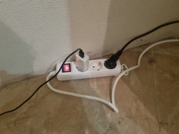 Сетевой удлинитель 2E на 3 розетки с выключателем, 3Gх1.5 мм², 1.5 м White (2E-U03ESM1.5) фото от покупателей 4