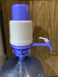 Помпа для воды Lilu Standard Plus механическая с краном фото от покупателей 3