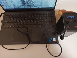Павербанк 60000 mAh QC 3.0 PD 100W Фонарик - для ноутбука телефона роутера айфона, Универсальная батарея Внешний аккумулятор, темно-серый