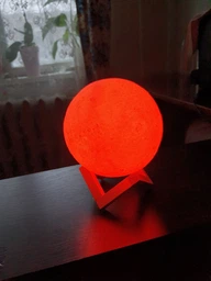 Ночник 3D Луна 13 см 3 режима 3D Moon Touch USB фото от покупателей 4