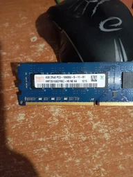 пам'ять SK Hynix 4GB DDR3 1333MHz 1.5В (HMT351U6CFR8C-H9) фото от покупателей 3