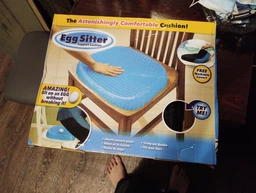 Ортопедична гелева подушка Egg Sitter для розвантаження хребта фото від покупців 1