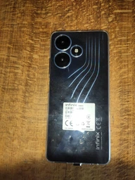 Мобильный телефон Infinix Hot 30 (X6831) 8/256GB Surfing Green (4895180798320) фото от покупателей 17
