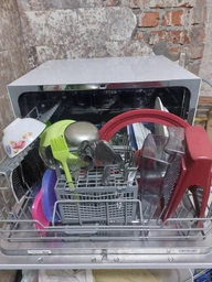 Посудомийна машина Midea MCFD55320S